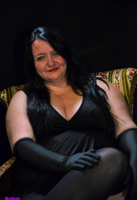 TAC Amateurs offers a free pic gallery with British Foxx xxx gallery 273756